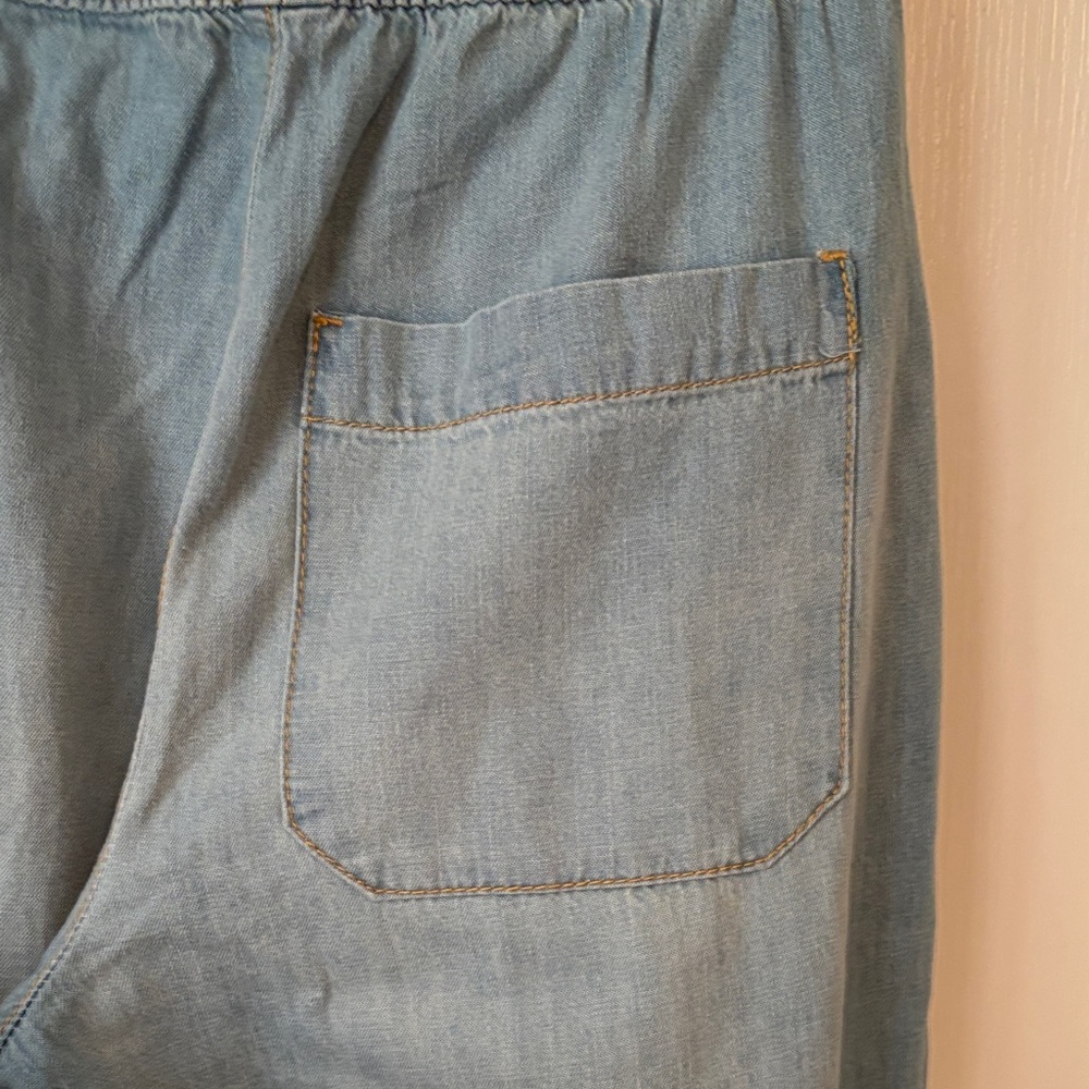 Altar'd State Women’s Cotton Light Blue Wide Leg Jeans with Elastic Waist XS - Picture 6 of 8